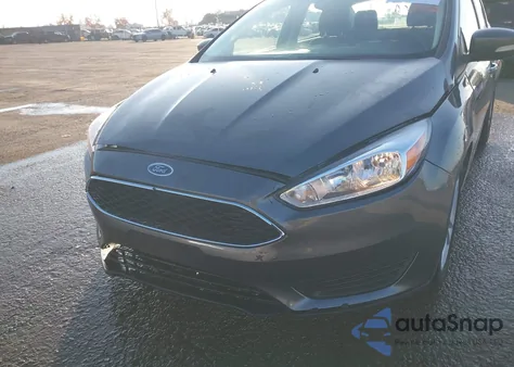 2017 Ford Focus Se z USA, uszkodzony, nr VIN 1FADP3F2XHL325505